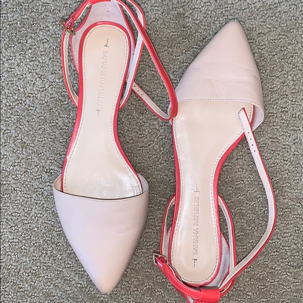 Banana Republic Chic Nude and Pinky Red Flats